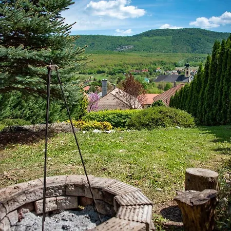Pitypang Vendeghaz * Felsőtárkány